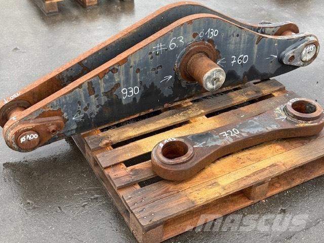 CNH BUCKET LINK Lopaty
