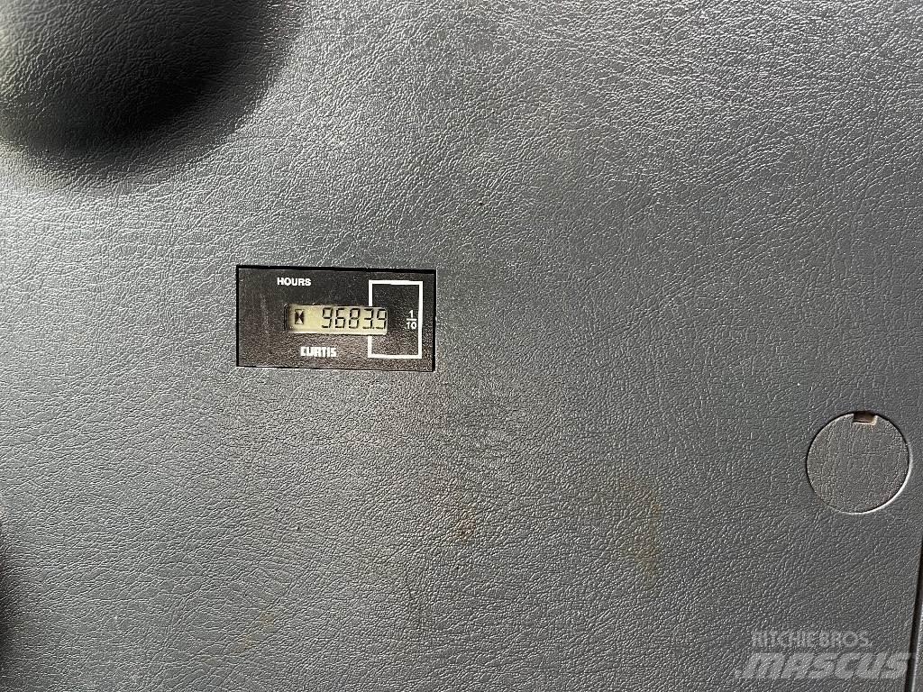 Hyundai 160LC-9A Pásová rýpadla