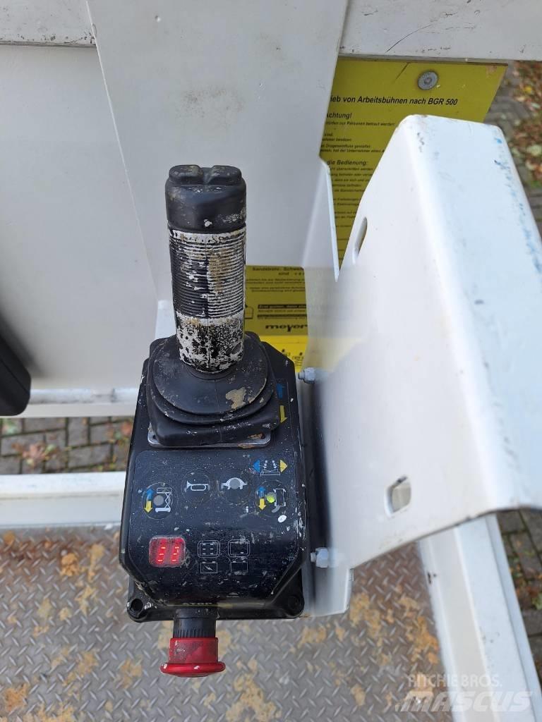 Genie GS 2668 DC Nůžková zvedací plošina