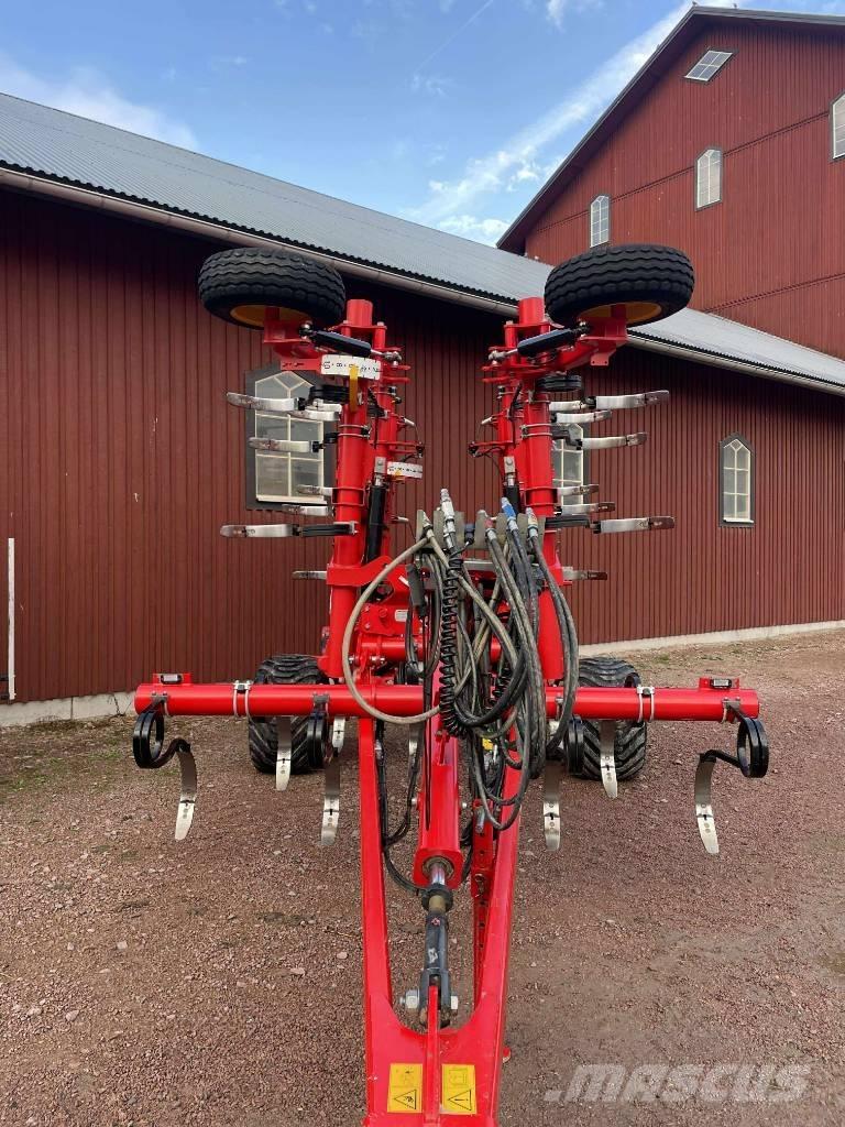 Väderstad SW560 Kultivátory
