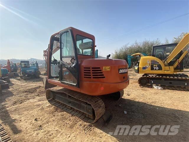 Doosan DH70-7 Pásová rýpadla