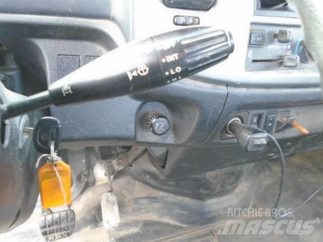Hino 185 Valníky/Sklápěcí bočnice