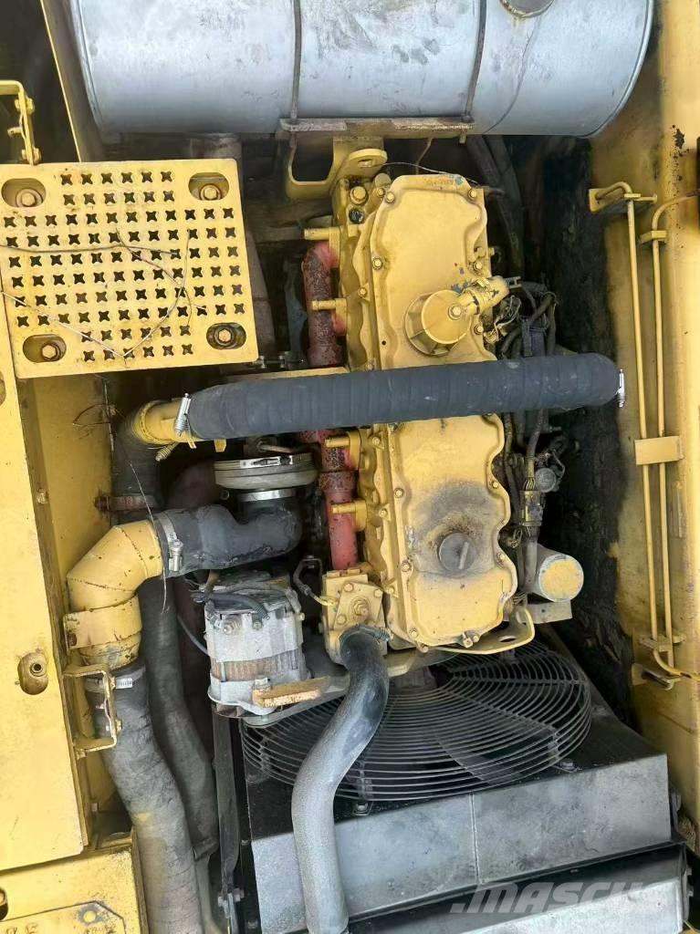 CAT 325 CL Pásová rýpadla