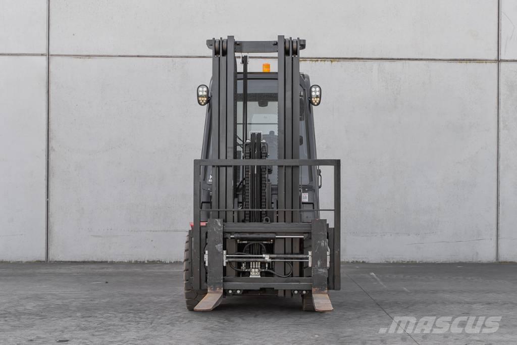 Manitou MI 35 D Dieselové vozíky