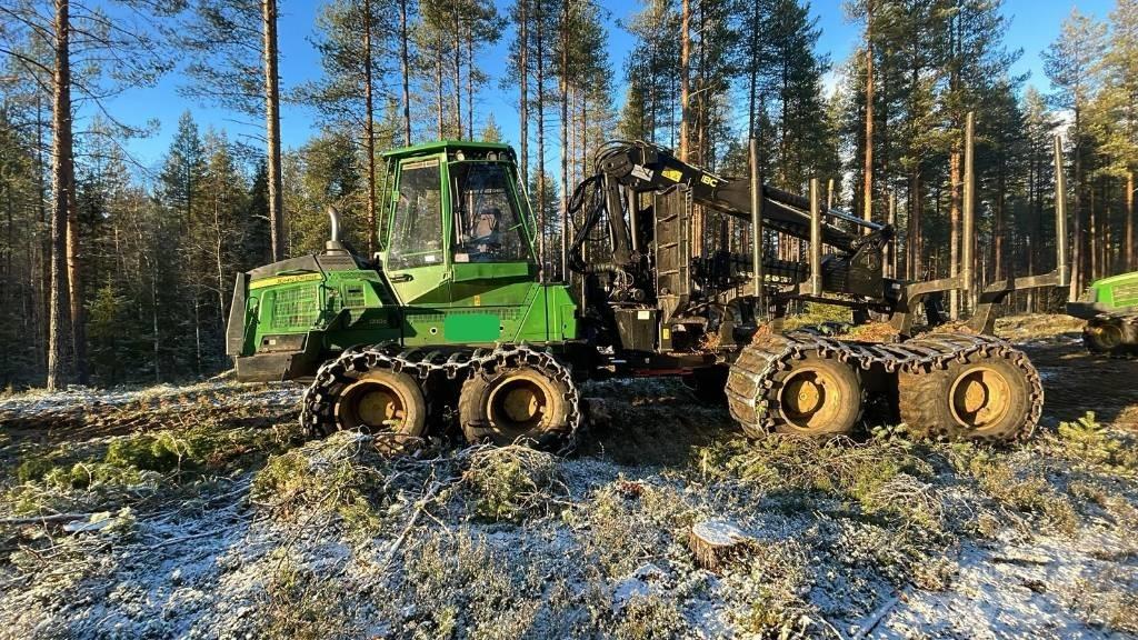 John Deere 1210G Vyvážecí traktory