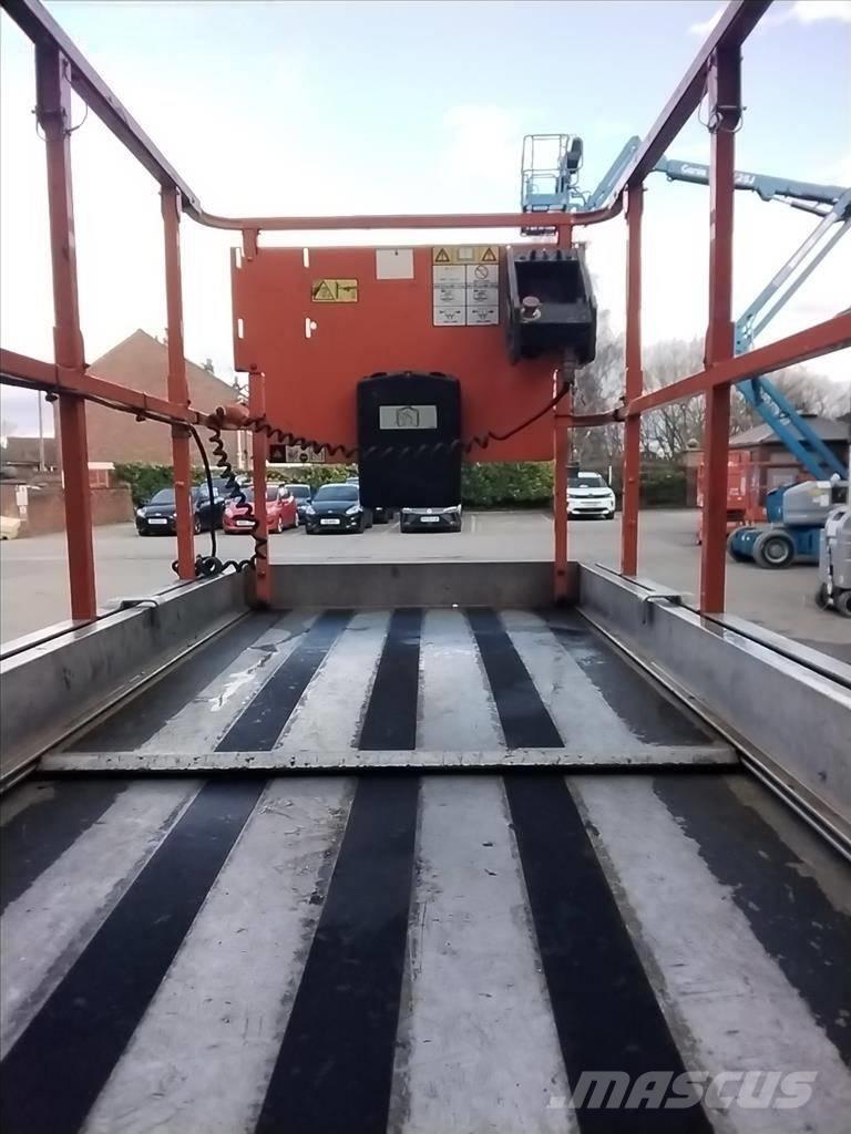 JLG 2646 ES Nůžková zvedací plošina