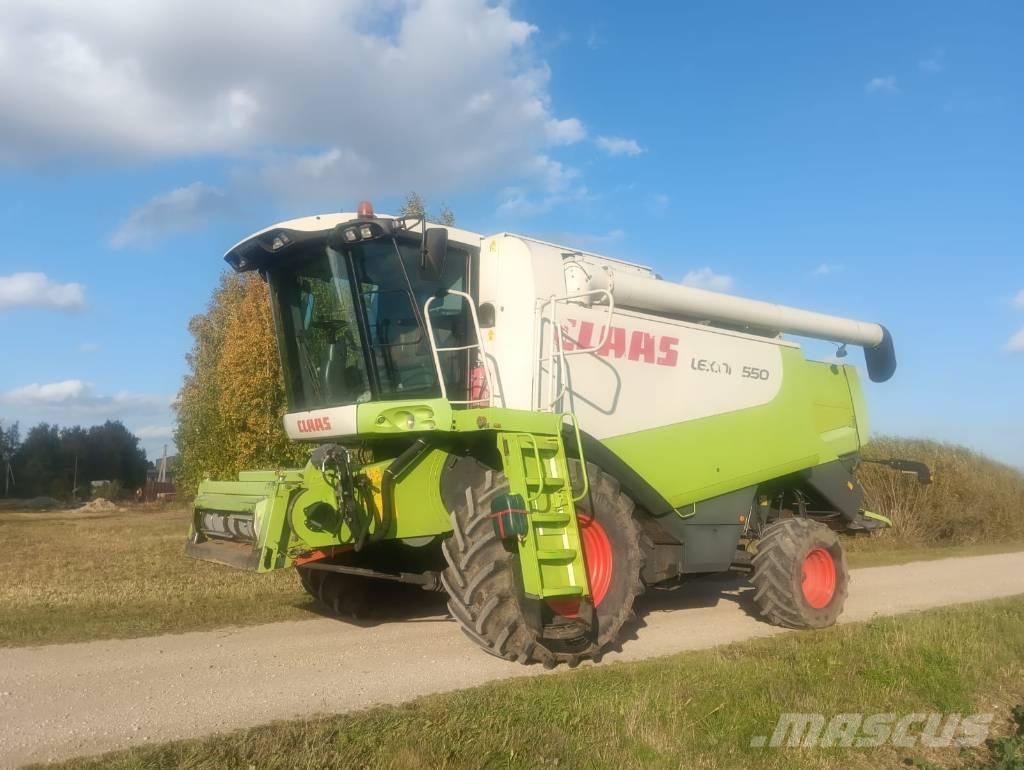 CLAAS Lexion 550 Sklízecí mlátičky