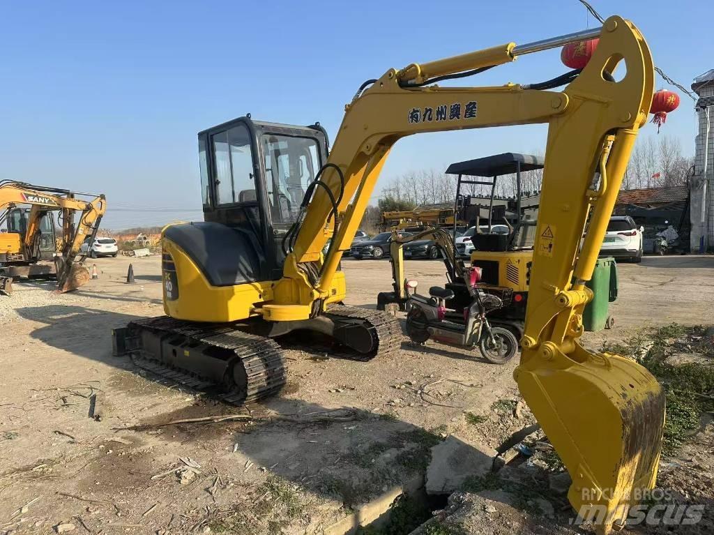 Komatsu PC 40 Pásová rýpadla