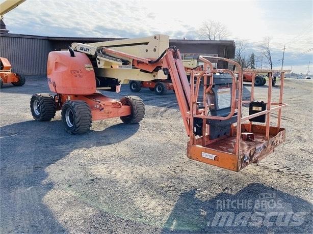JLG 450 AJ Kloubové plošiny
