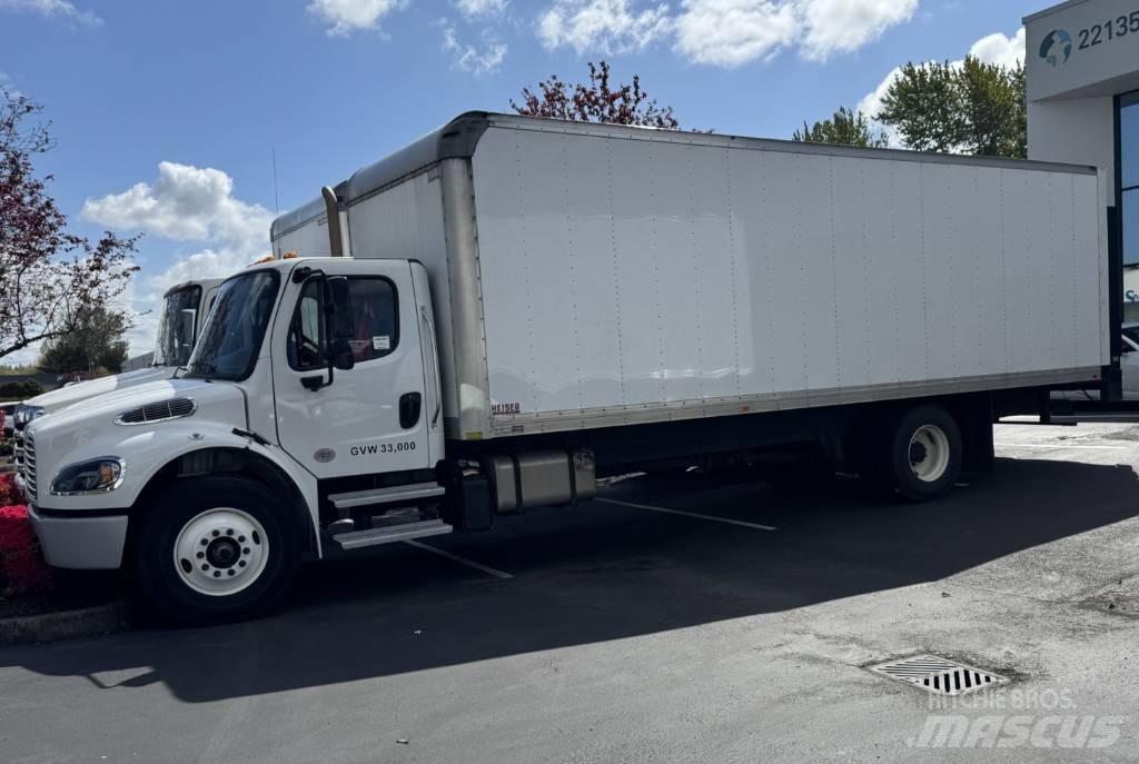 Freightliner M2 Skříňová nástavba