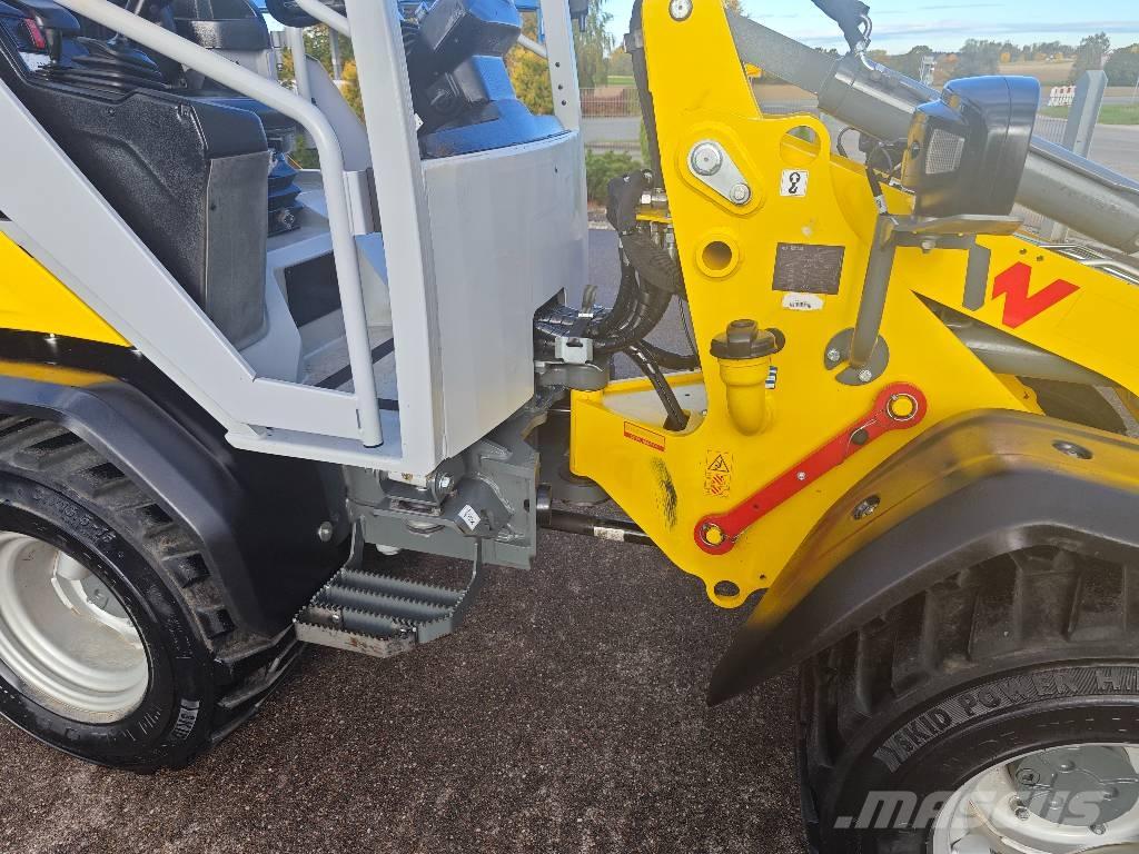 Wacker Neuson WL 28 Kolové nakladače