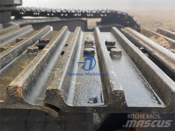 Komatsu PC 130 Pásová rýpadla