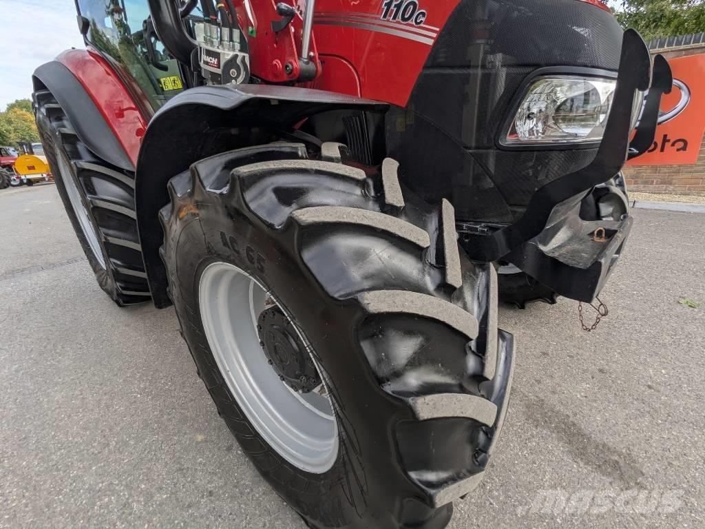 CASE 110C Traktory