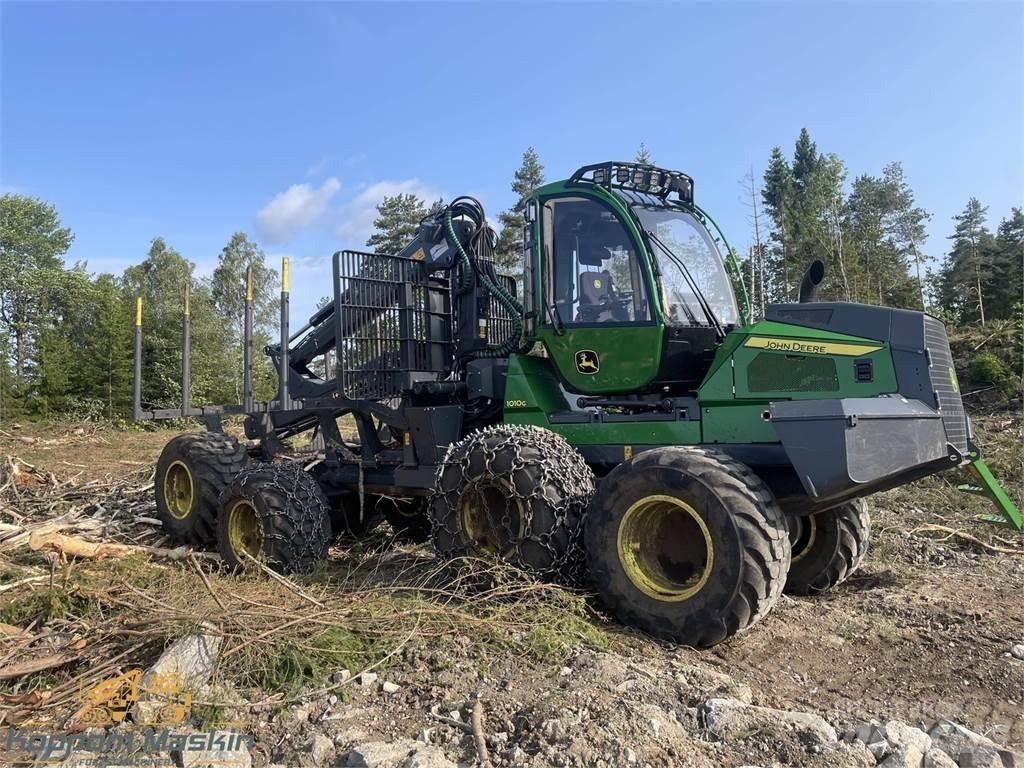 John Deere 1010G Vyvážecí traktory