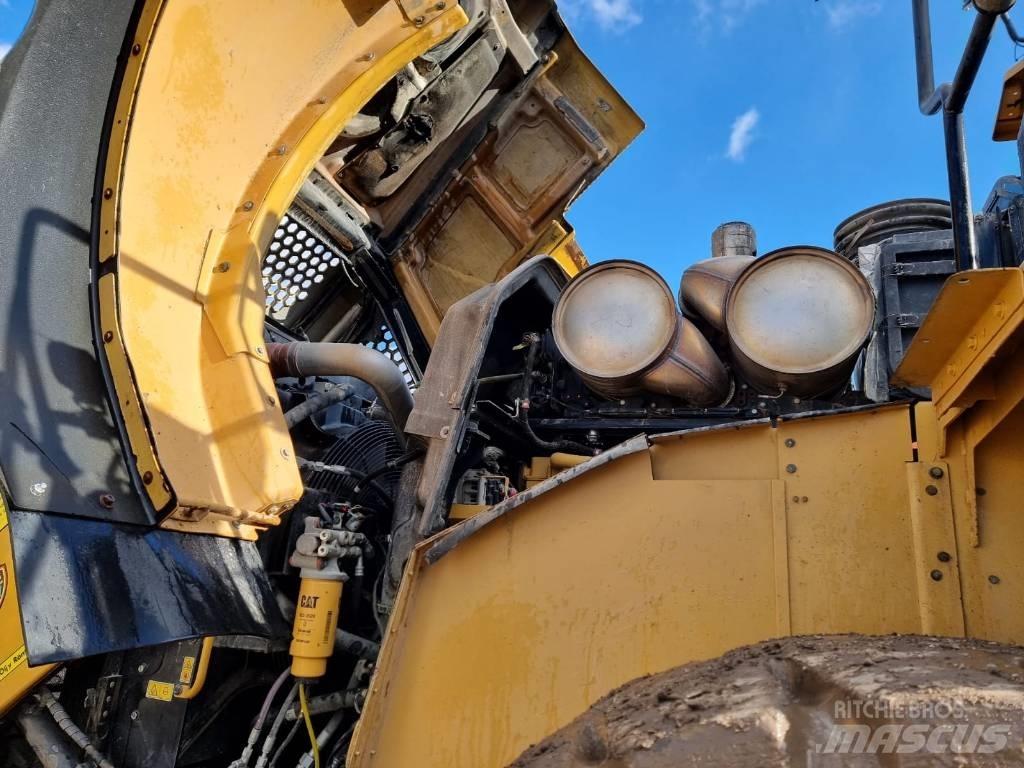 CAT 980 M Kolové nakladače