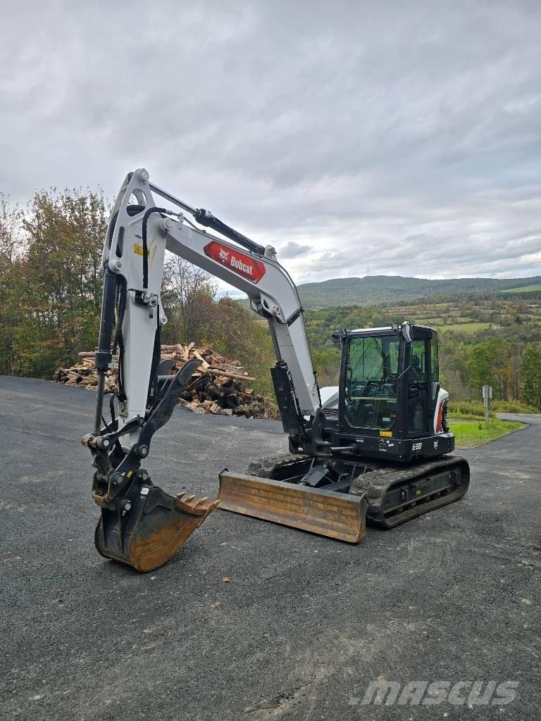 Bobcat E 88 R2 Pásová rýpadla