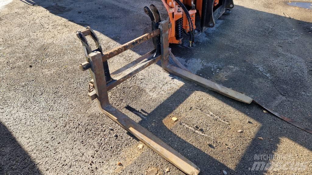 Terex TL 80 Kolové nakladače