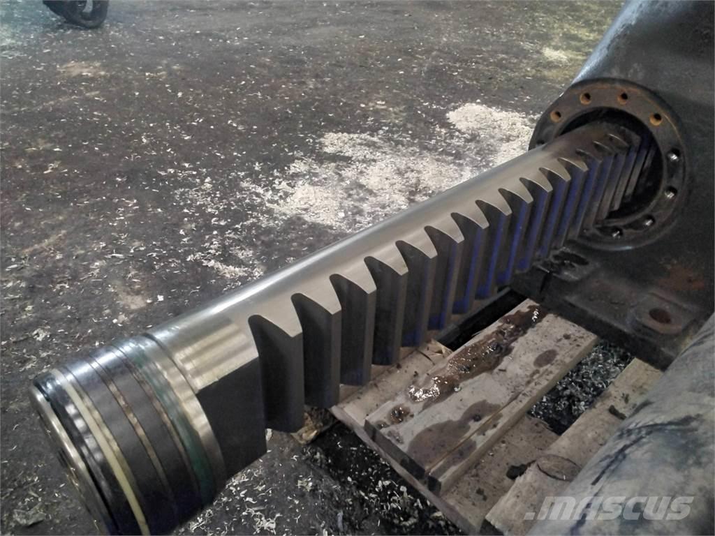 John Deere Cf8 Lesní jeřáby