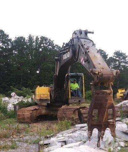 Volvo EC 330 Pásová rýpadla
