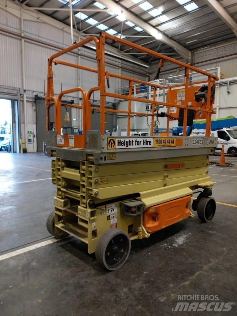 JLG ES 3246 Nůžková zvedací plošina