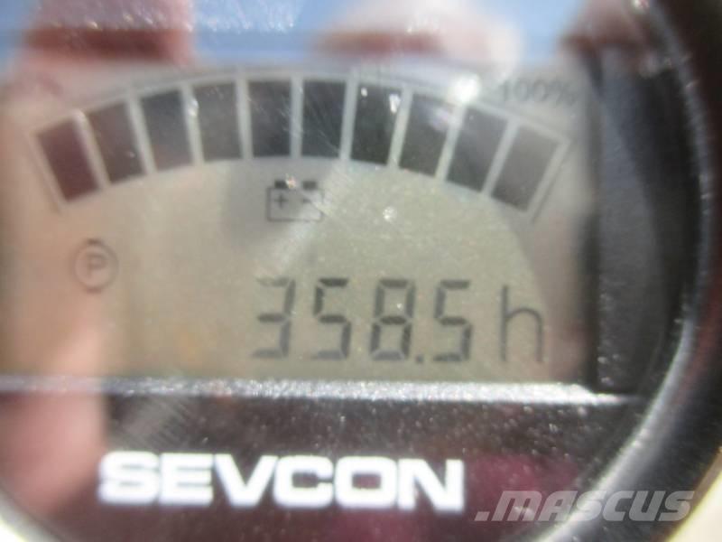 Manitou 170AETJ Kloubové plošiny