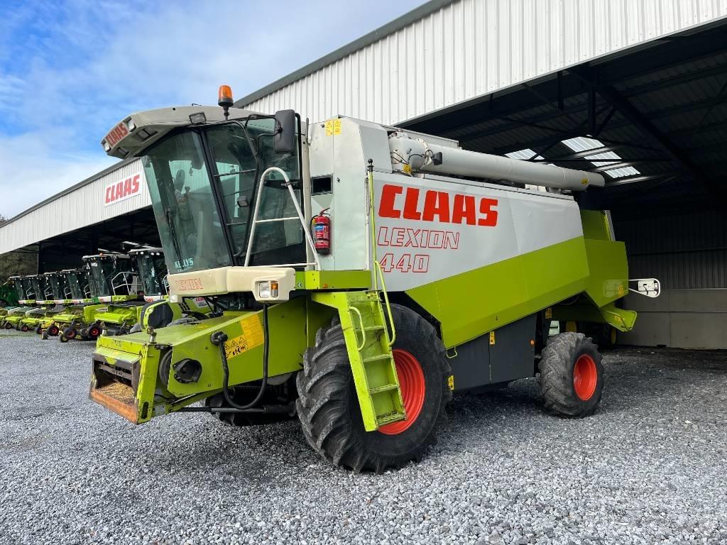 CLAAS Lexion 440 Sklízecí mlátičky