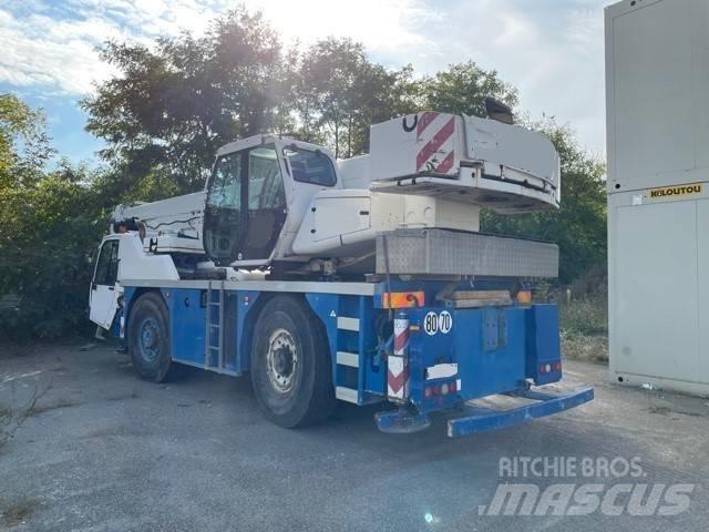 Terex AC 35 L Univerzální terénní jeřáby