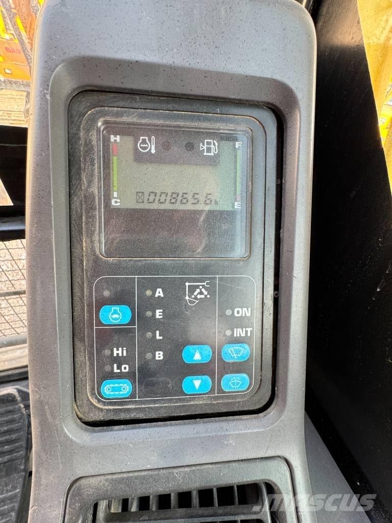 Komatsu PC 130 Pásová rýpadla