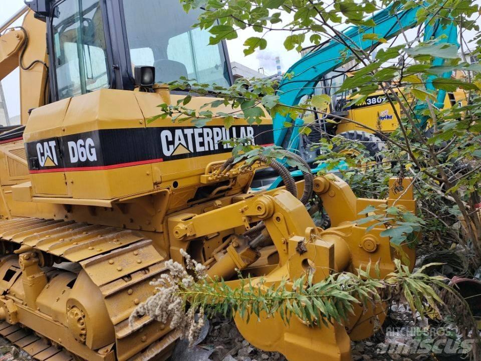 CAT D6G Pásové dozery