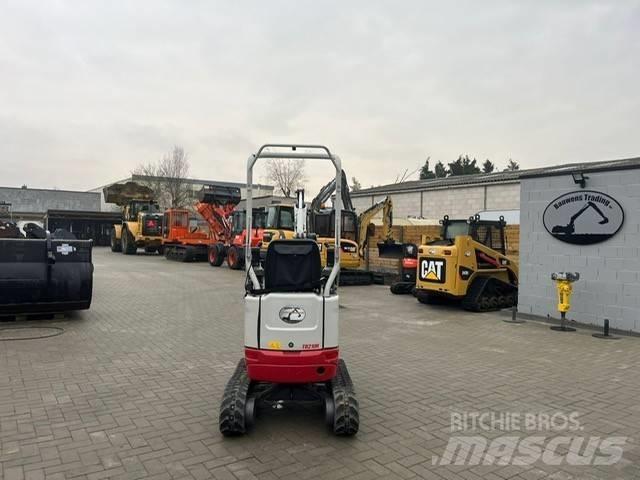 Takeuchi TB 210 R Mini rýpadla < 7t