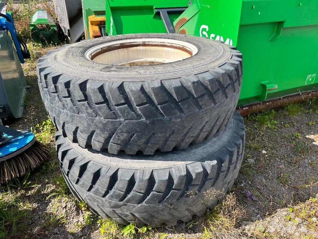 Nokian 16.9 R28 Pneumatiky, kola a ráfky
