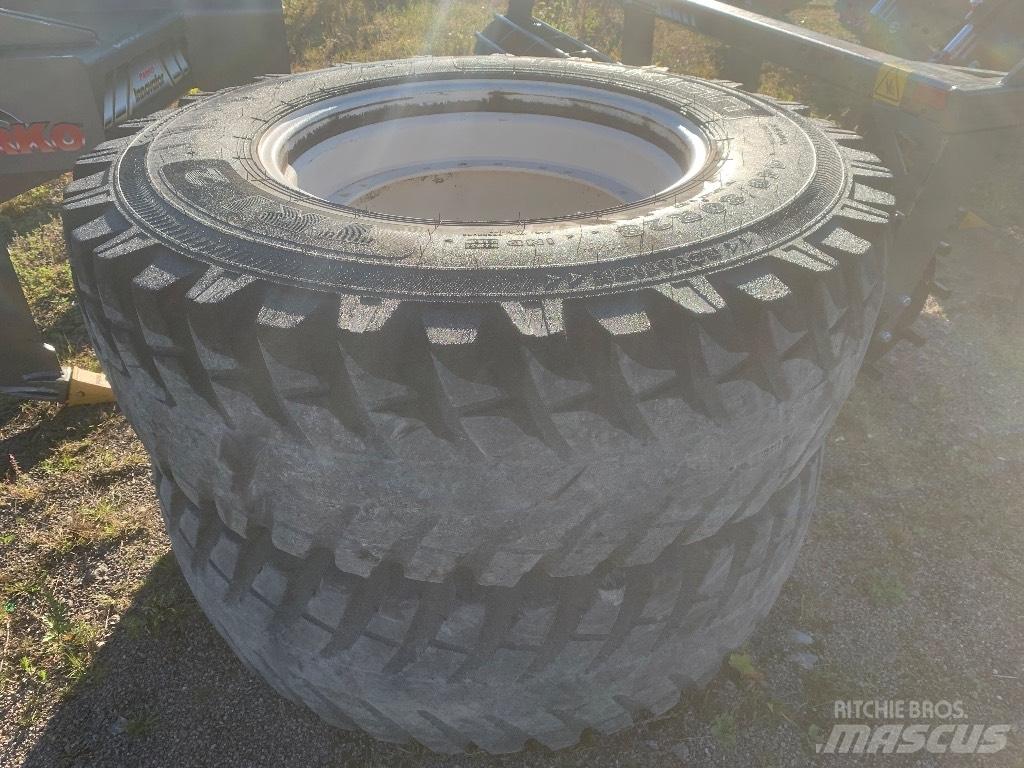 Nokian 16.9 R28 Pneumatiky, kola a ráfky