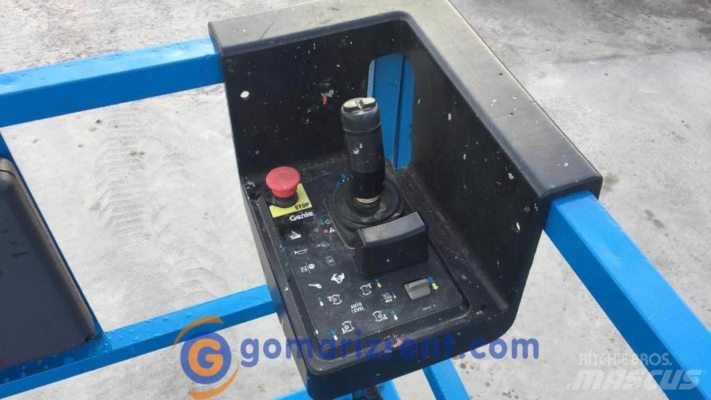 Genie GS 4390 Nůžková zvedací plošina
