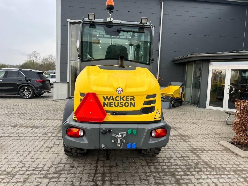 Wacker Neuson WL 52 Kolové nakladače
