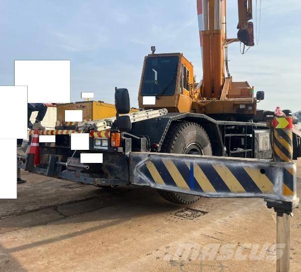 Tadano TR 500 M-2 Jeřáby pro těžký terén