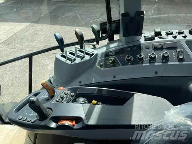 Valtra G 125 Traktory