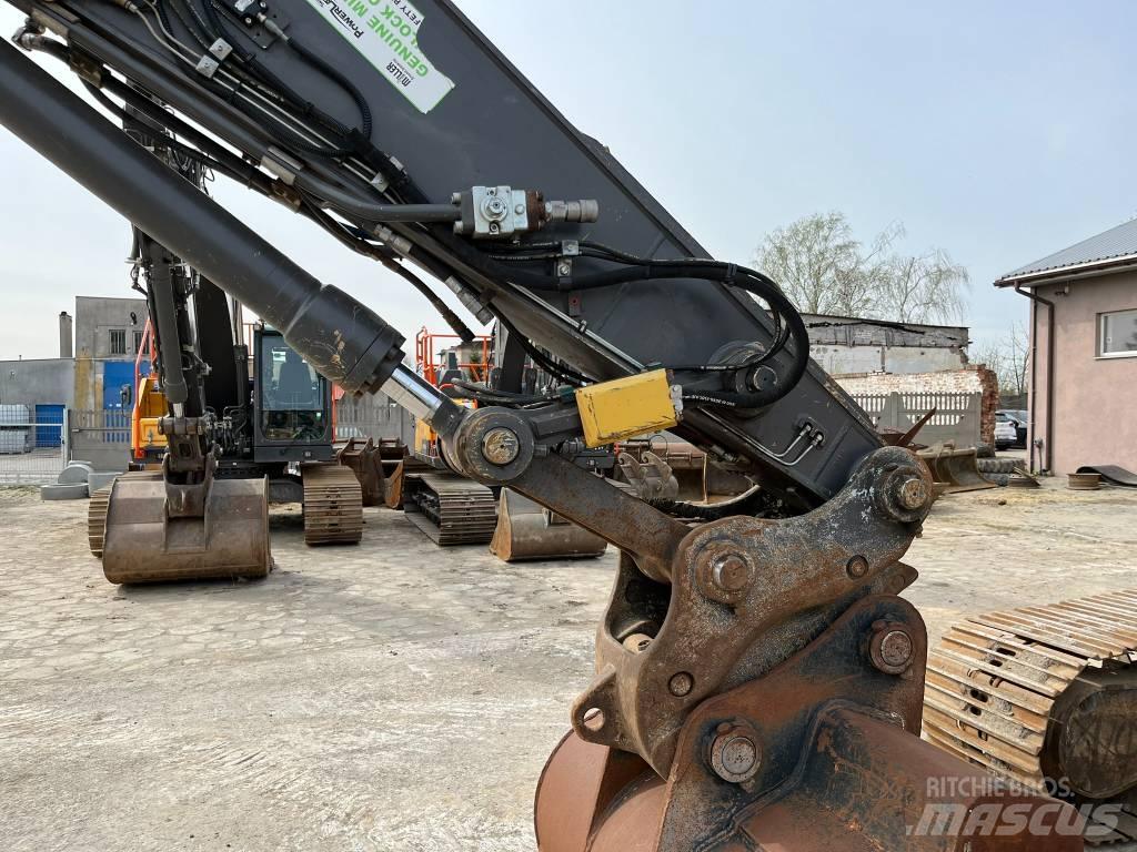 Volvo EC 220 E Pásová rýpadla