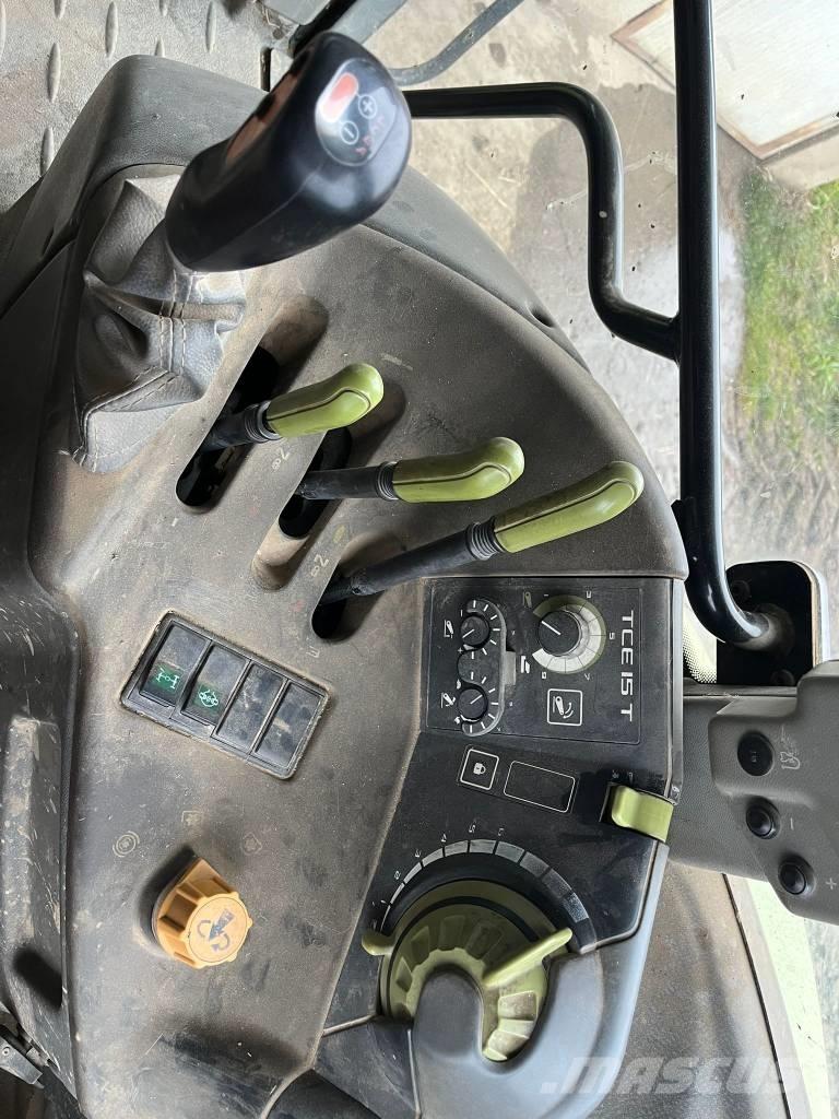 CLAAS Arion 610 C Traktory