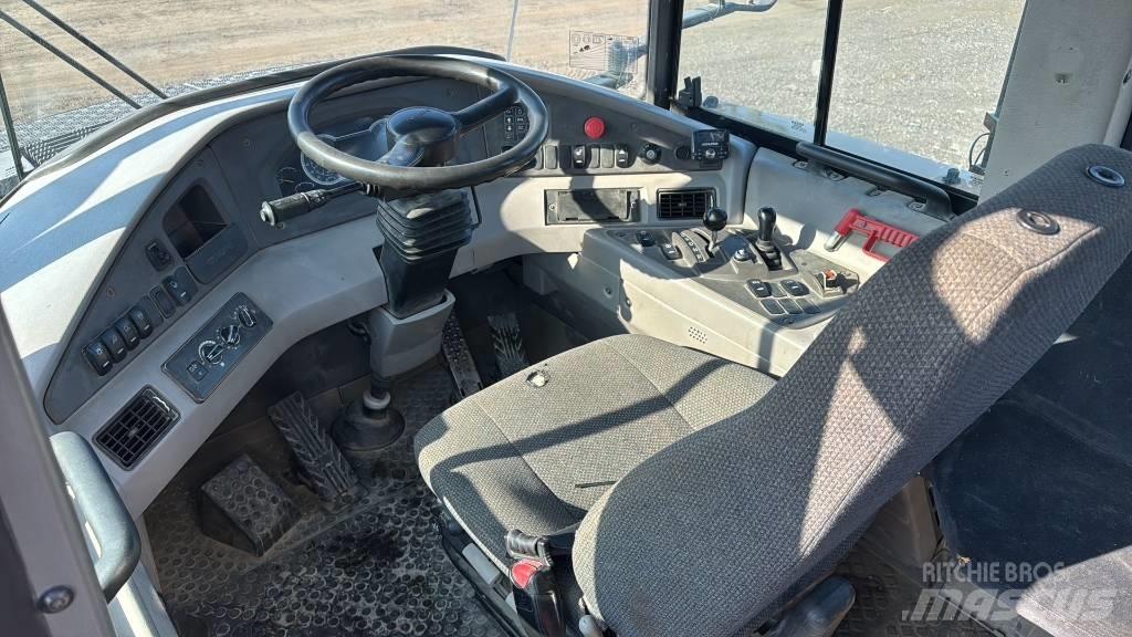 Volvo A 30 F Kloubové dempry