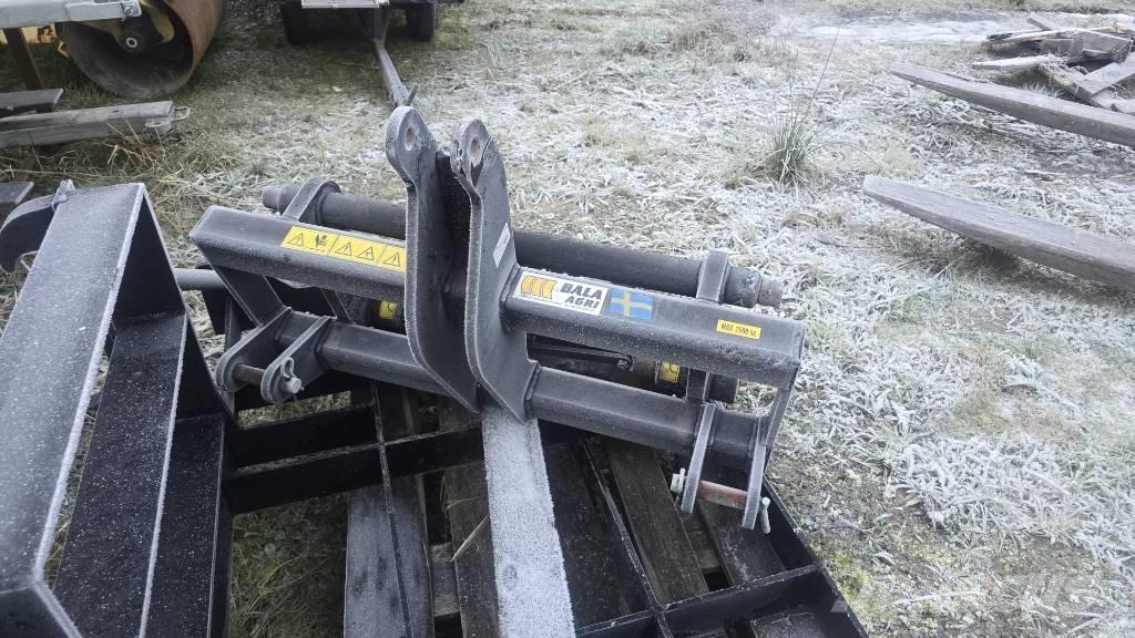  Adapter 3 punkt - L30 Kolové nakladače