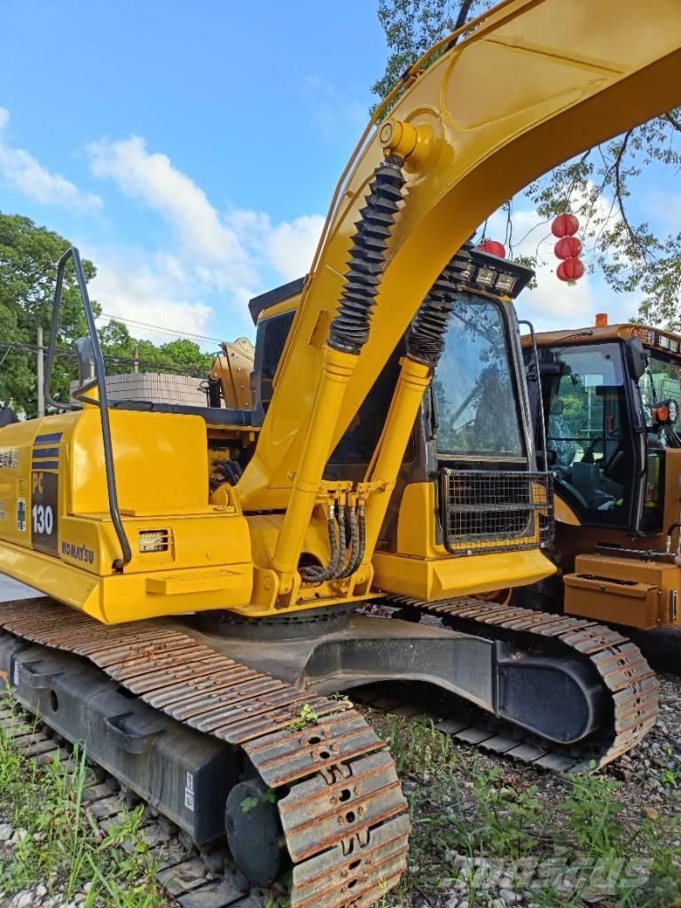 Komatsu PC 130-7 Pásová rýpadla