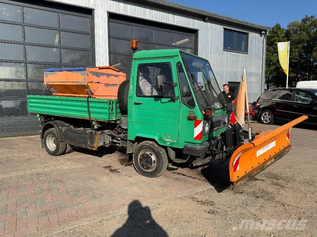 Multicar M 26 Užitkové stroje