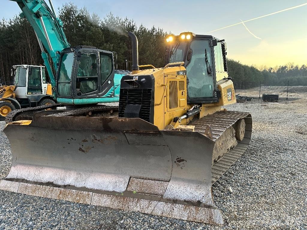 CAT D 6 K 2 LGP Pásové dozery