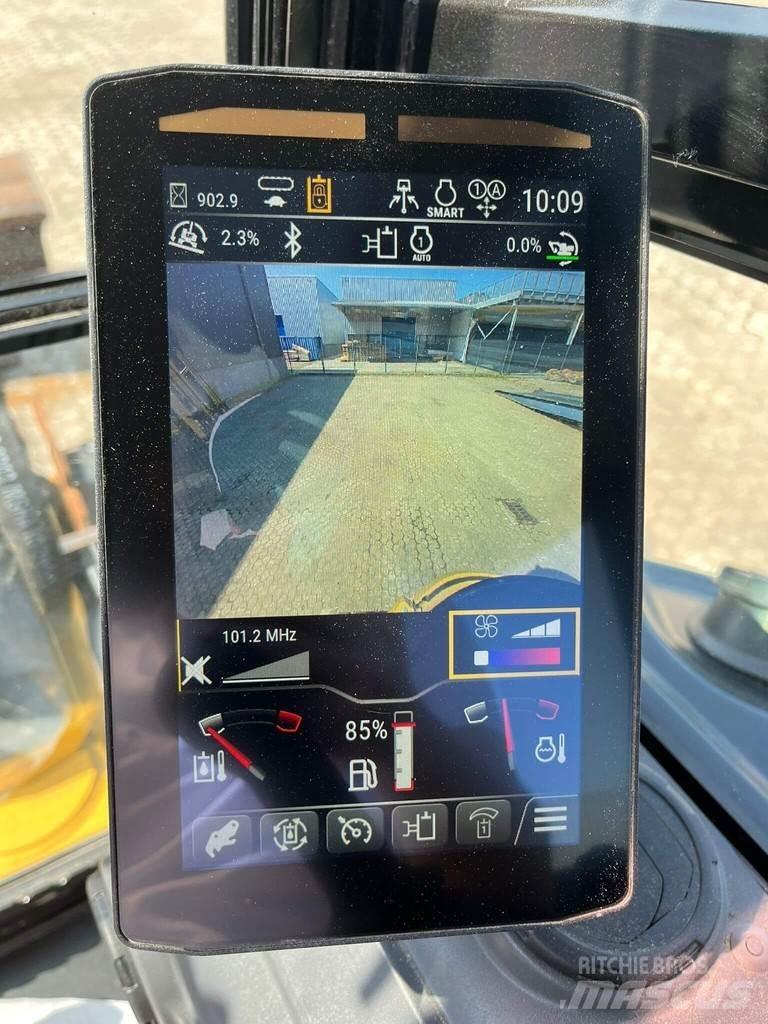 CAT 303.5 Mini rýpadla < 7t