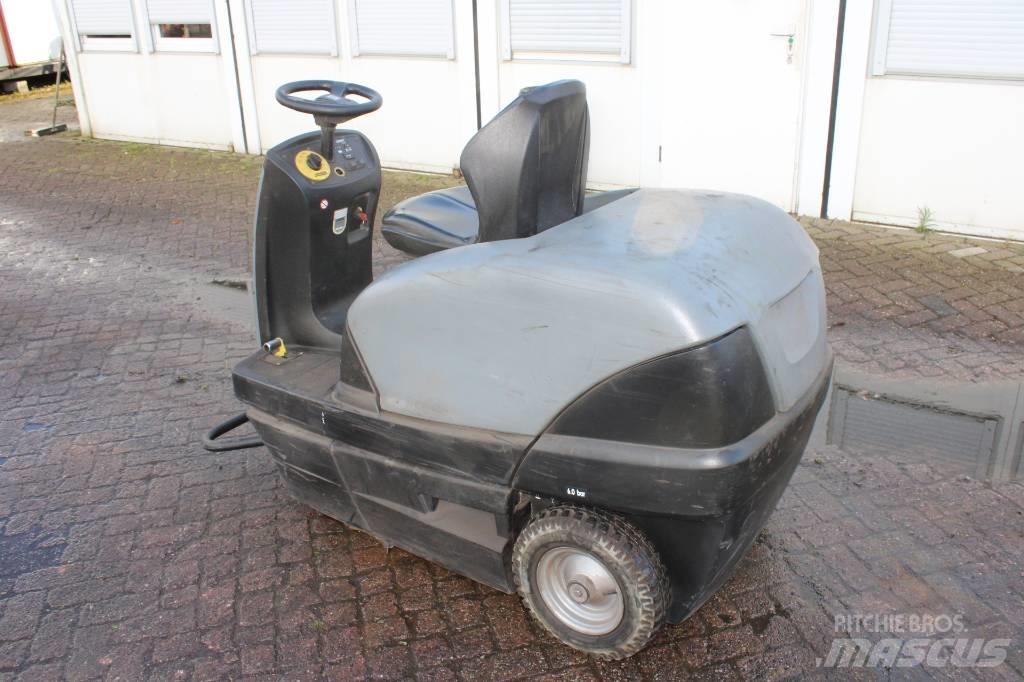 Kärcher KM 100/100 Zametací stroje