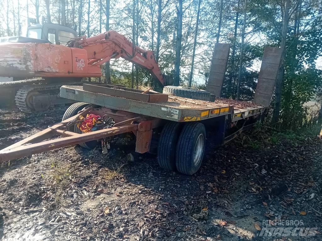 Bertoja Condor 200 Přívesy na přepravu automobilů