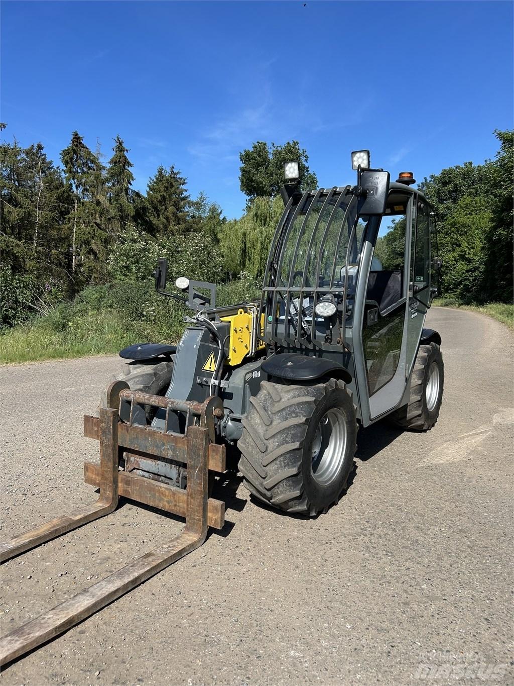 Wacker Neuson TH 412 Teleskopické manipulátory