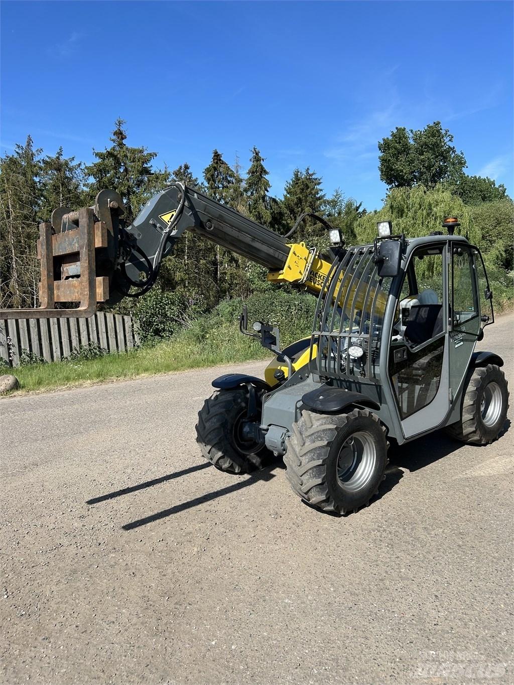 Wacker Neuson TH 412 Teleskopické manipulátory