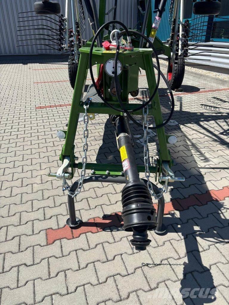 Fendt Former 801 Obraceče a shrabovače sena