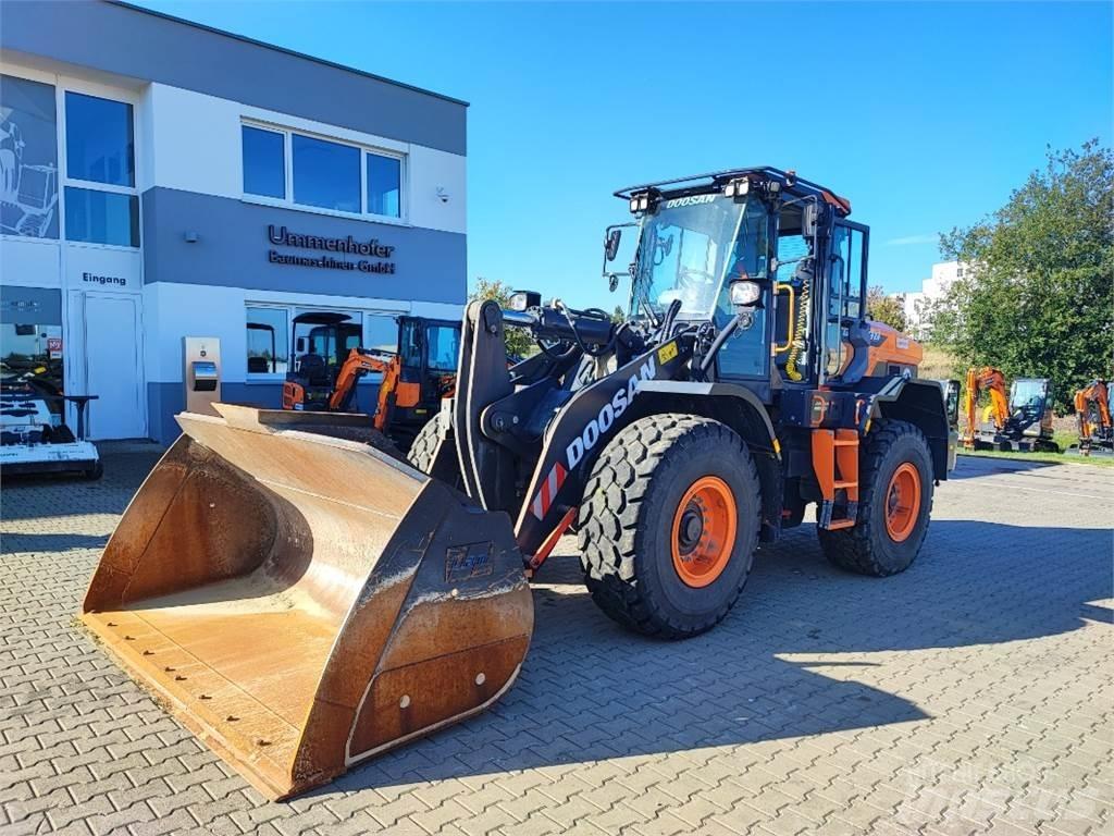 Doosan DL280-7 Kolové nakladače
